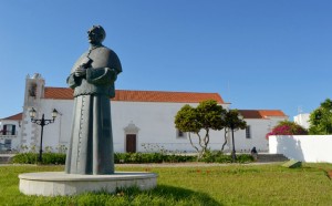 Nossa Senhora da Ajuda Church statue, GoPeniche Your Local Touristic Guide