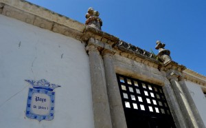 D. Pedro I Palace entrance, GoPeniche Your Local Touristic Guide