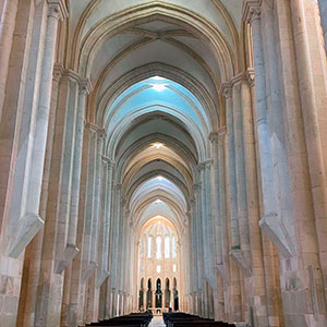 Mosteiro de Alcobaça Visita Guiada Privada - GoPeniche Guia Turístico de Peniche