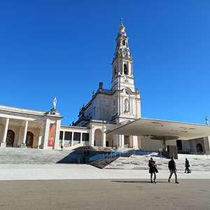 Visitas Guiadas em Peniche, Fátima Visita Guiada Privada - GoPeniche Peniche o Guia Oficial da Cidade 2025